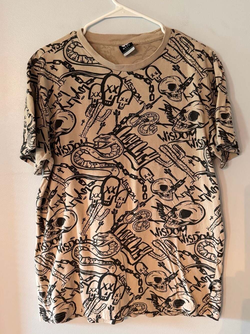 WXYZ MFG Co Skull Graphic Tee Men’s All Over Print Streetwear Grunge Punk Shirt